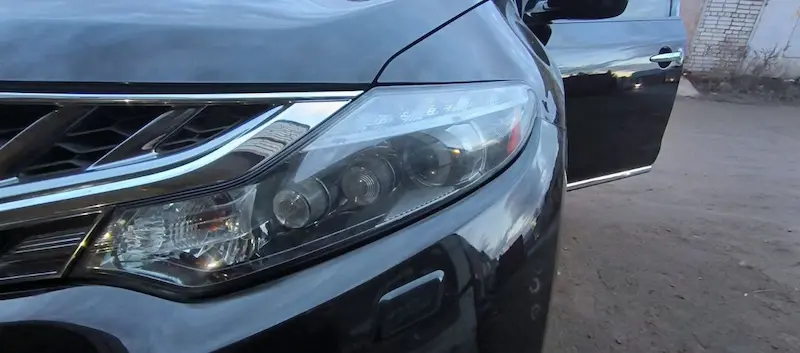 Полірування фар Toyota Camry Львів - професійне відновлення